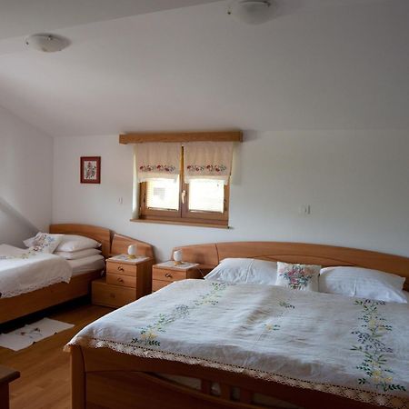 Tourist Farm Ob Izviru Krupe Vila Semic Quarto foto