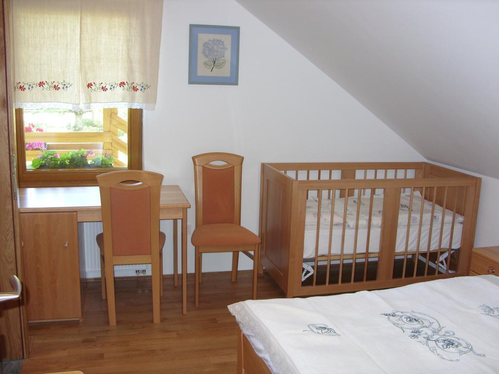 Tourist Farm Ob Izviru Krupe Vila Semic Quarto foto
